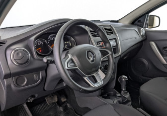 Подержанный автомобиль Renault Logan Sedan 2021 года (16 фото)