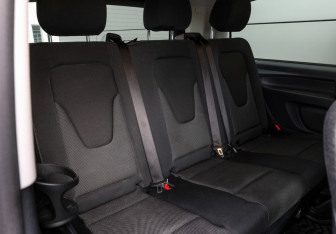 Подержанный автомобиль Mercedes-Benz Vito 2018 года (12 фото)