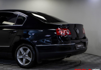 Подержанный автомобиль Volkswagen Passat Sedan 2008 года (20 фото)