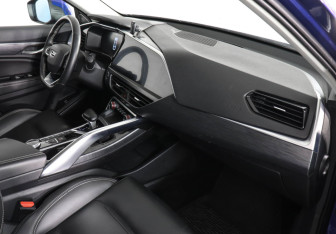 Подержанный автомобиль Geely Tugella 2021 года (10 фото)