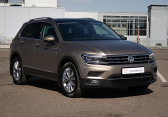 Подержанный автомобиль Volkswagen Tiguan 2017 года (3 фото)