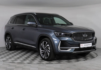 Подержанный автомобиль Geely Monjaro 2024 года (3 фото)