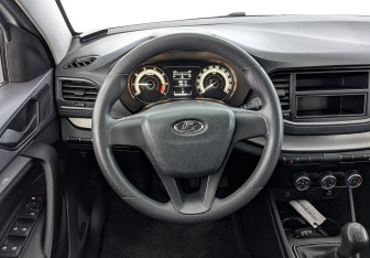 Подержанный автомобиль LADA (ВАЗ) Vesta Sedan 2024 года (22 фото)