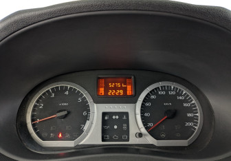 Подержанный автомобиль LADA (ВАЗ) Largus Wagon 2018 года (16 фото)