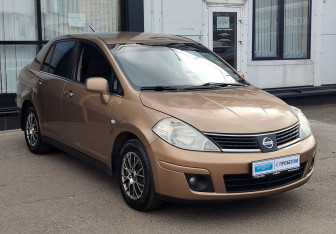 Подержанный автомобиль Nissan Tiida Sedan 2008 года (3 фото)