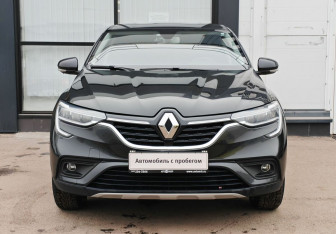 Подержанный автомобиль Renault Arkana 2021 года (2 фото)