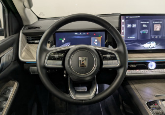 Подержанный автомобиль Tank 500 2023 года (22 фото)