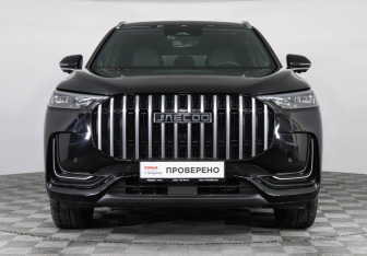 Подержанный автомобиль Jaecoo J8 2024 года (2 фото)