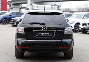 Подержанный автомобиль Mazda CX-7 2011 года (6 фото)