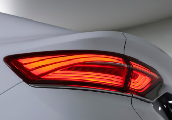 Подержанный автомобиль Geely Tugella 2021 года (24 фото)