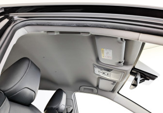 Подержанный автомобиль Toyota RAV4 2022 года (23 фото)