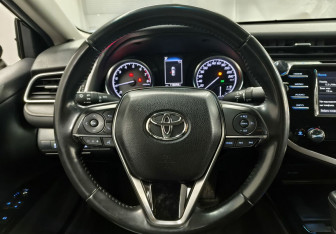 Подержанный автомобиль Audi A6 Sedan 2014 года (12 фото)