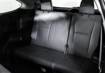 Подержанный автомобиль Toyota Highlander 2021 года (13 фото)