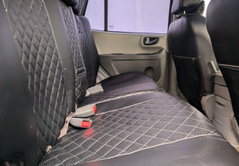 Подержанный автомобиль Hyundai Santa Fe 2008 года (11 фото)
