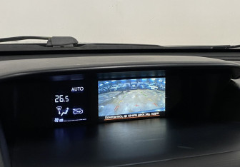 Подержанный автомобиль Subaru Forester Suv 2014 года (16 фото)