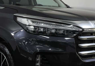 Подержанный автомобиль Exeed VX 2022 года (20 фото)