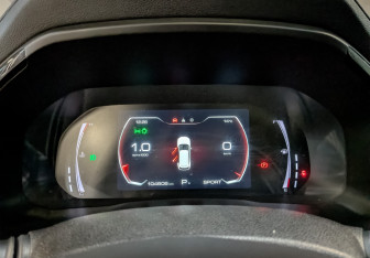 Подержанный автомобиль Haval F7 2021 года (16 фото)