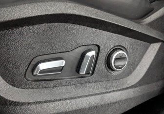 Подержанный автомобиль Exeed LX 2022 года (25 фото)