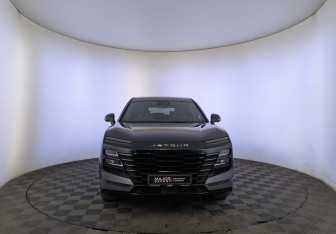 Подержанный автомобиль Jetour Dashing 2023 года (2 фото)