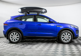 Подержанный автомобиль Jaguar E-Pace 2018 года (4 фото)