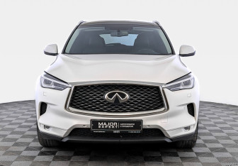 Подержанный автомобиль Infiniti QX50 2021 года (2 фото)