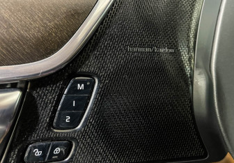 Подержанный автомобиль Volvo V90 Cross Country 2019 года (15 фото)