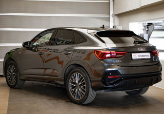 Подержанный автомобиль Audi Q3 Sportback 2020 года (6 фото)