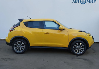 Подержанный автомобиль Nissan Juke 2014 года (4 фото)