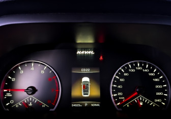 Подержанный автомобиль Haval Jolion 2023 года (13 фото)