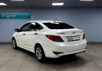 Подержанный автомобиль Hyundai Solaris Sedan 2014 года (7 фото)