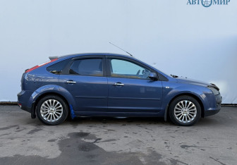 Подержанный автомобиль Ford Focus Hatchback 2008 года (4 фото)