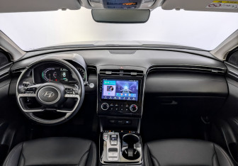 Подержанный автомобиль Hyundai Tucson 2021 года (15 фото)