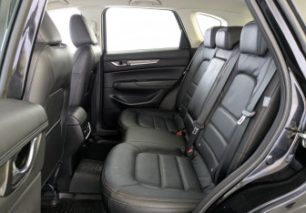 Подержанный автомобиль Mazda CX-5 2024 года (10 фото)