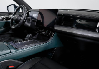 Подержанный автомобиль GAC GS8 2023 года (9 фото)