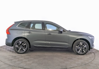 Новый Volvo XC60 2025 (4 фото)