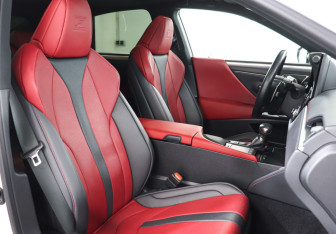 Подержанный автомобиль Lexus ES 2022 года (16 фото)