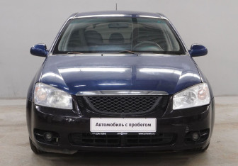 Подержанный автомобиль Kia Cerato Hatchback 2006 года (2 фото)