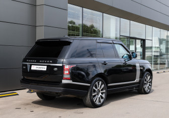 Подержанный автомобиль Land Rover Range Rover 2014 года (5 фото)