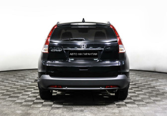 Подержанный автомобиль Honda CR-V 2014 года (5 фото)