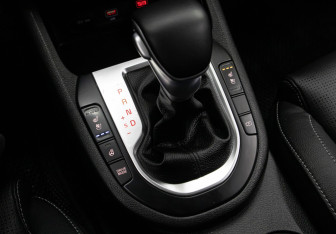 Подержанный автомобиль Kia K3 Sedan 2021 года (21 фото)