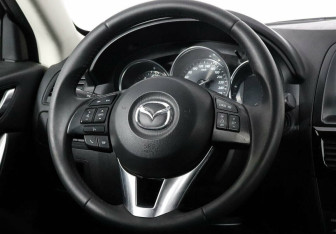 Подержанный автомобиль Mazda CX-5 2015 года (8 фото)