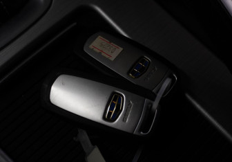 Подержанный автомобиль Geely Atlas 2018 года (19 фото)