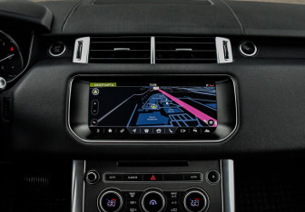 Подержанный автомобиль Land Rover Range Rover Sport 2017 года (21 фото)