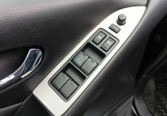 Подержанный автомобиль Nissan Murano Suv 2010 года (22 фото)