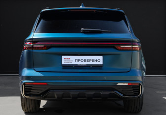 Подержанный автомобиль Geely Monjaro 2023 года (5 фото)