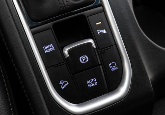 Подержанный автомобиль Hyundai Santa Fe 2020 года (14 фото)