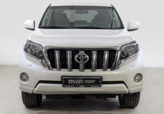 Подержанный автомобиль Toyota Land Cruiser Prado 2014 года (2 фото)