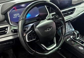 Подержанный автомобиль Chery Tiggo 8 Pro 2022 года (13 фото)