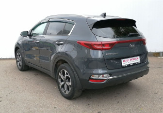 Подержанный автомобиль Kia Sportage 2021 года (7 фото)