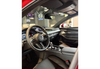 Новый Mazda 3 Sedan 2025 (5 фото)